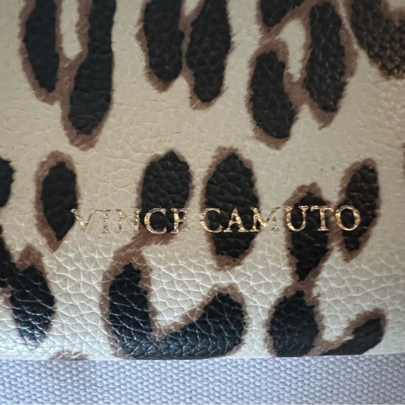 πHPπ Vince Camino Cheetah-Print Shoulder/Cross Body Bag, Like New! - Picture 5 of 5